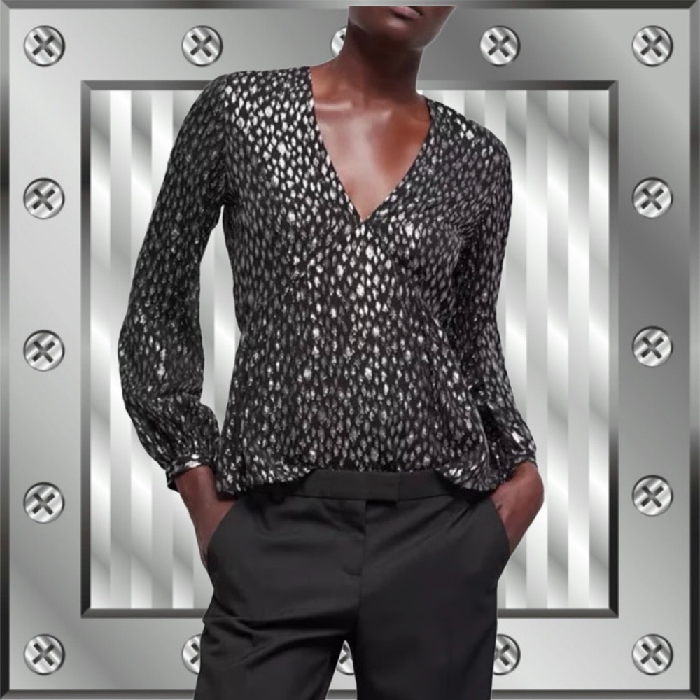 👀‼️ Kooples Black and Silver Patterned Blouse NWT